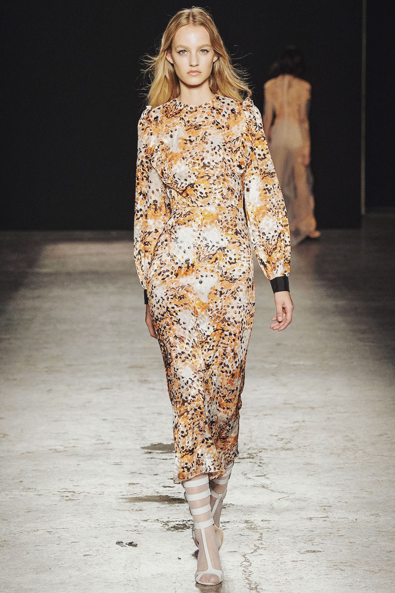 Runway : Francesco Scognamiglio Spring 2015 Ready-to-Wear