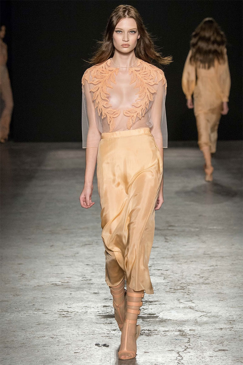 Runway : Francesco Scognamiglio Spring 2015 Ready-to-Wear