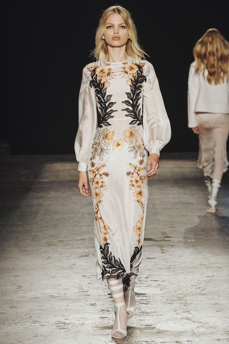 Runway : Francesco Scognamiglio Spring 2015 Ready-to-Wear