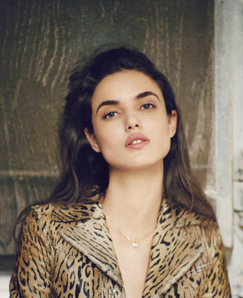 01--Blanca Padilla for Harper's Bazaar Spain July 2015