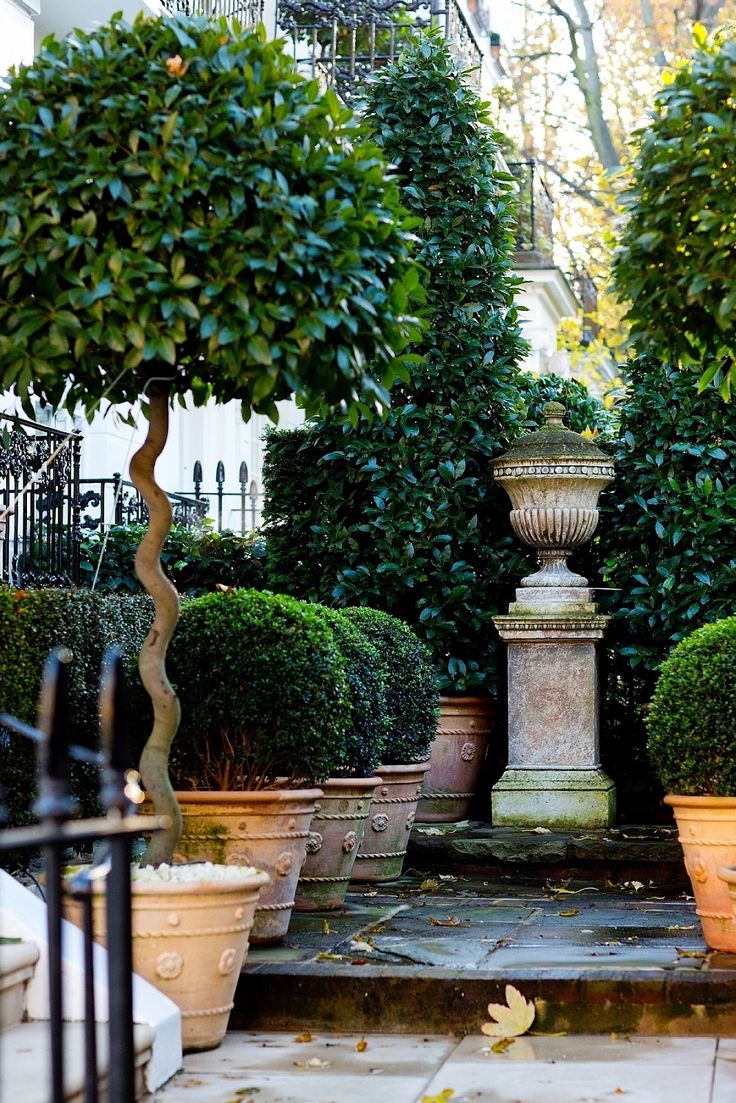 01--Summertime Inspiration | In the Garden June 2015