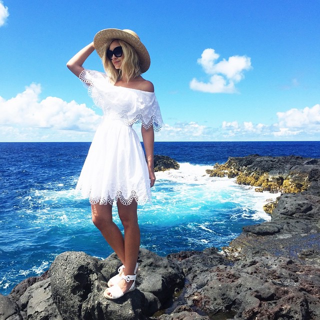 29--@lateafternoon2--Summer Whites | June 2015