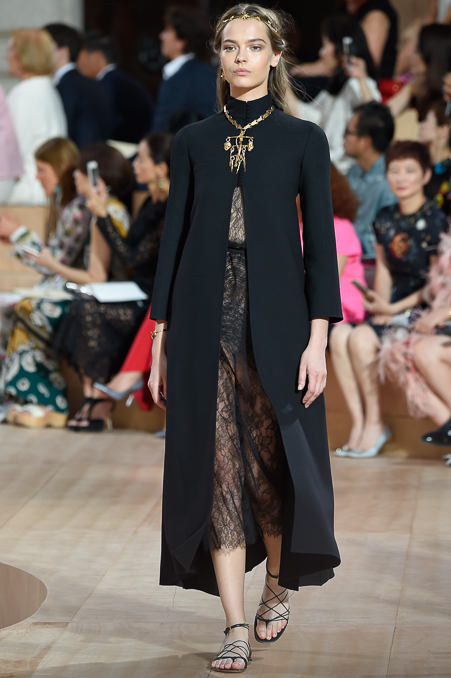 02-Valentino Haute Couture Fall 2015