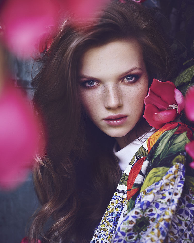 05-Eva Klimkova for Harper’s Bazaar Czech Republic