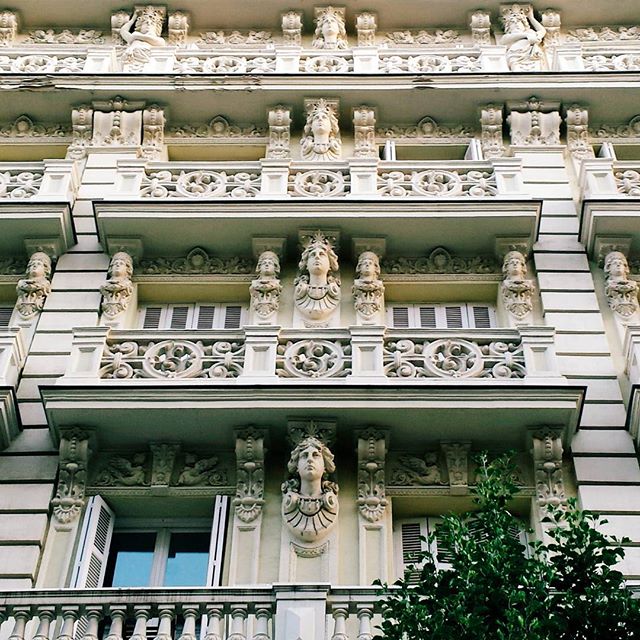 22-Maximalism No. 05-@cosmicnei