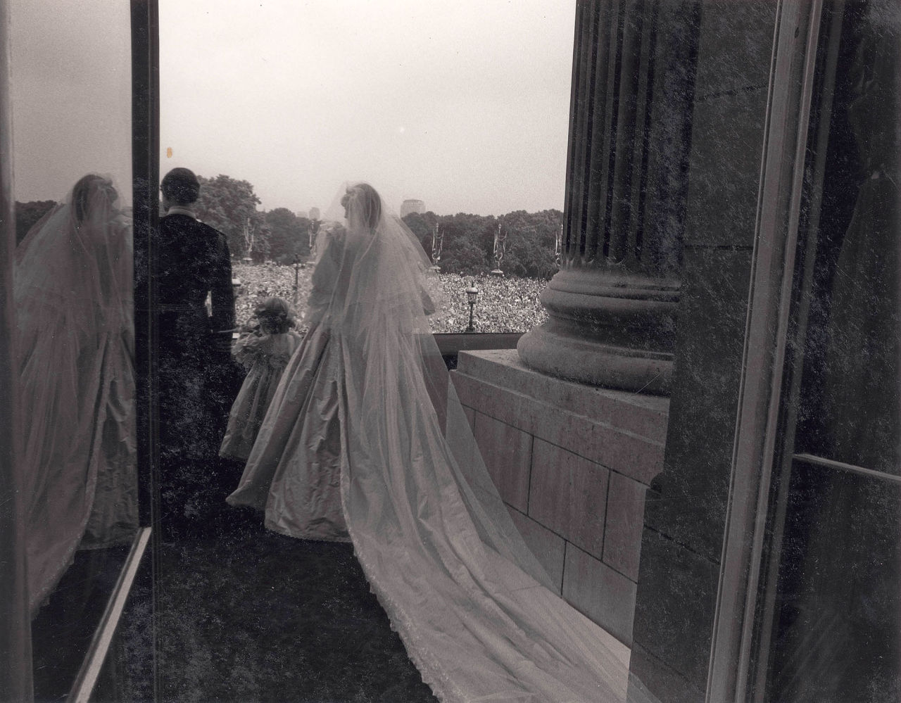 04-Princess Diana's Wedding-This Is Glamorous