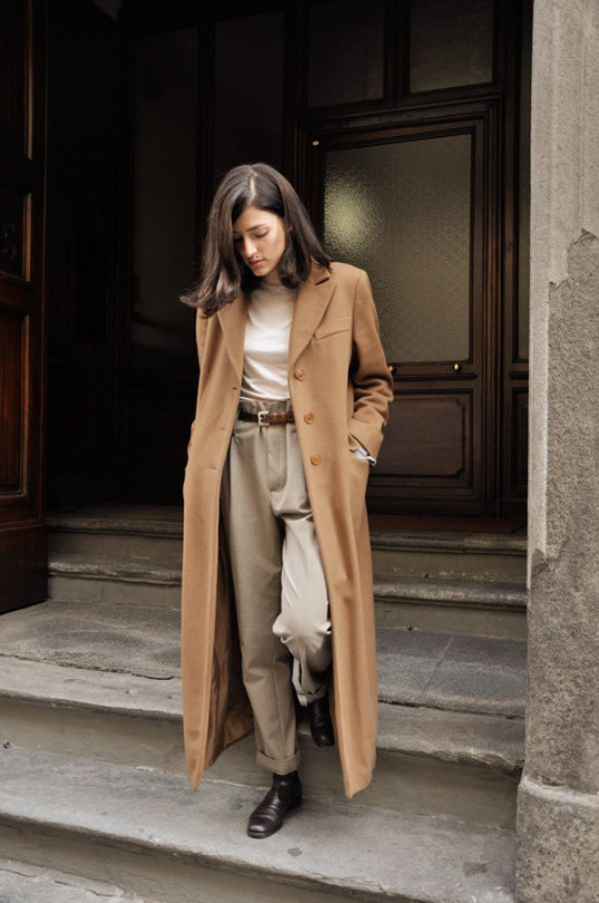 16-Perfectly Pretty Neutrals August 2015-This Is Glamorous