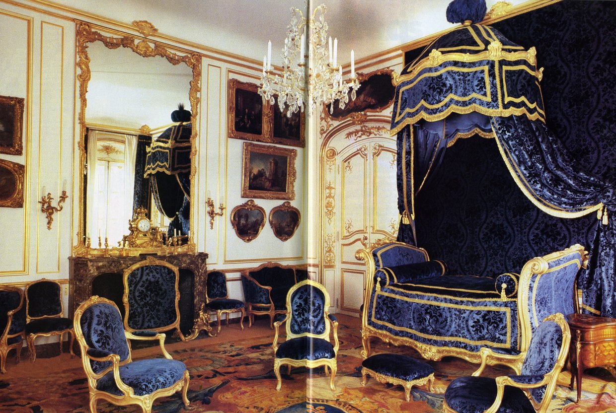 04-At Home With Karl Lagereld | Paris-This Is Glamorous