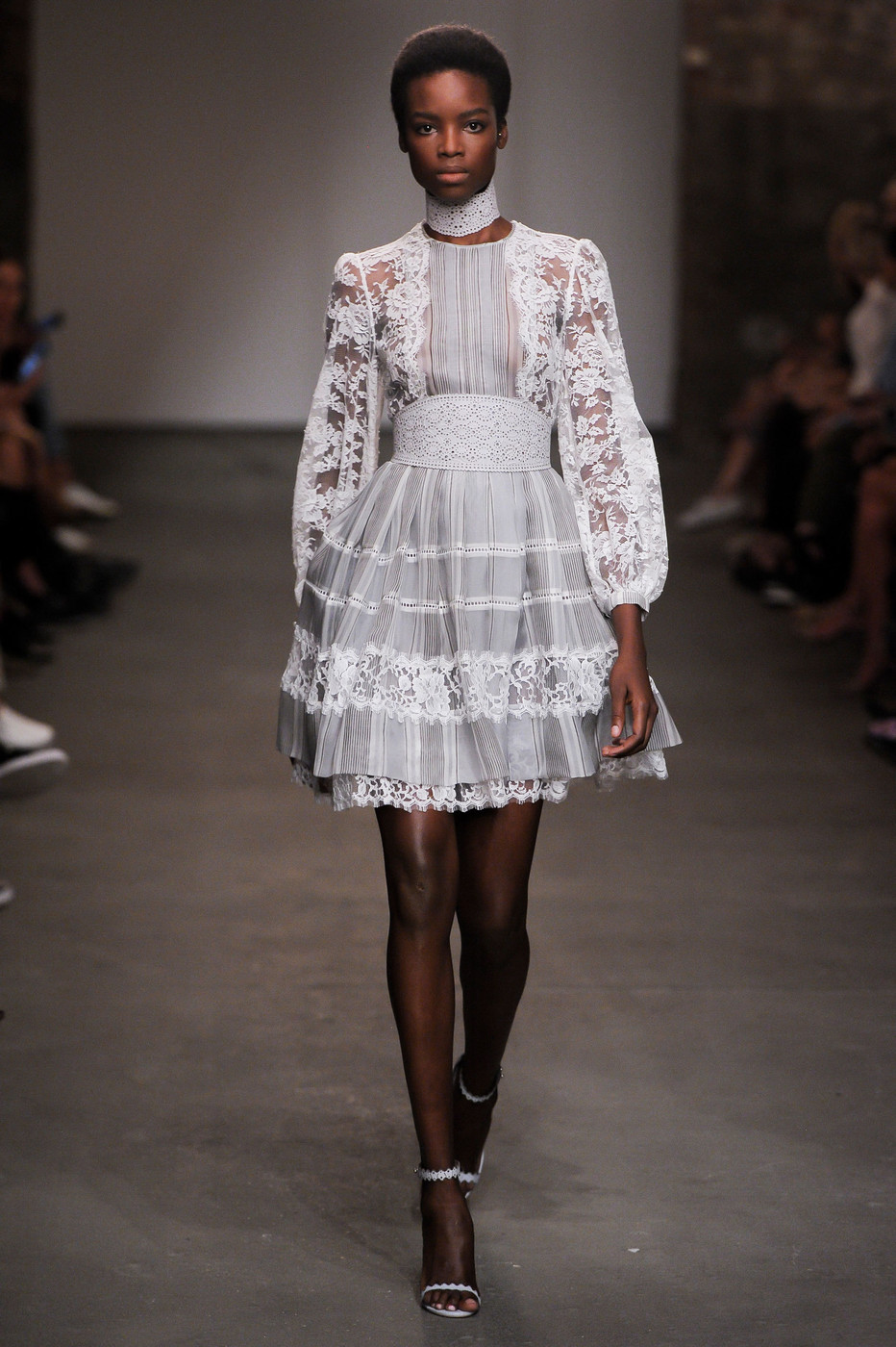 05-New York Spring 2016 - Zimmermann-This Is Glamorous