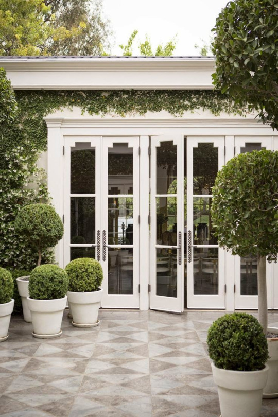 07-Late-Summer Slideshow | August 18 2015-This Is Glamorous
