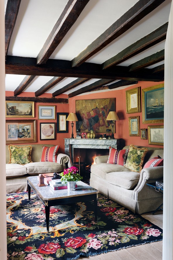 10-English Country House | West Sussex-This Is Glamorous