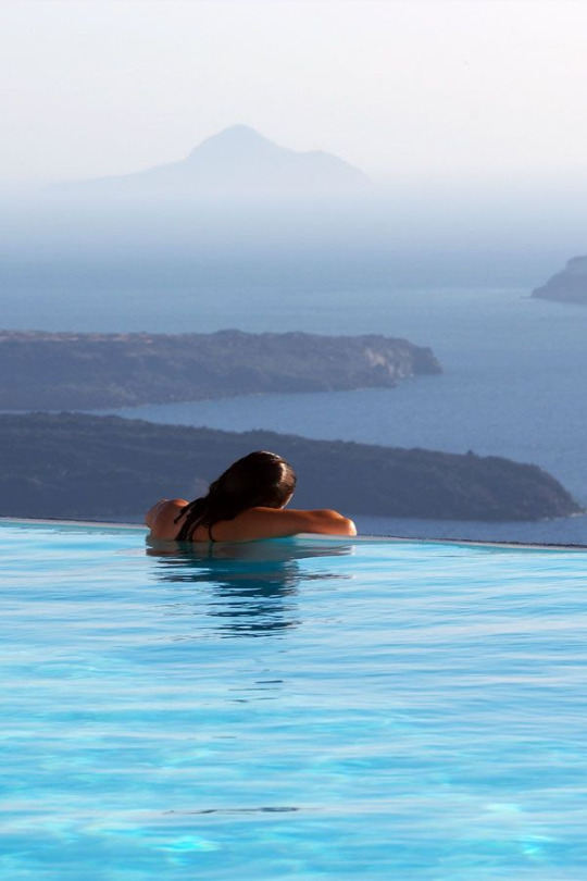 10-Late-Summer Slideshow | August 18 2015-This Is Glamorous