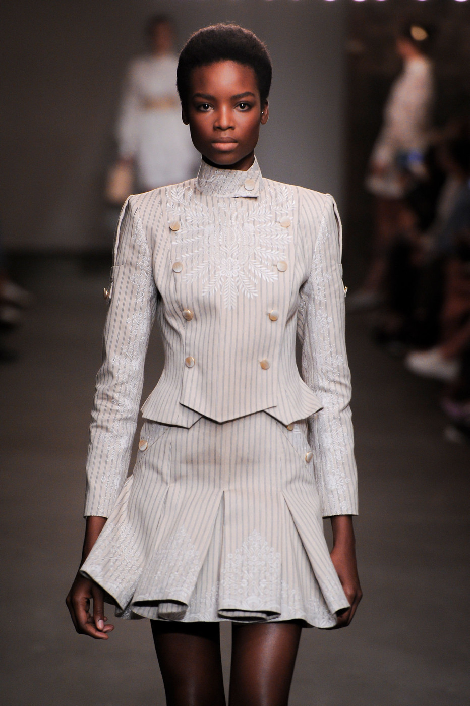 17-New York Spring 2016 - Zimmermann-This Is Glamorous