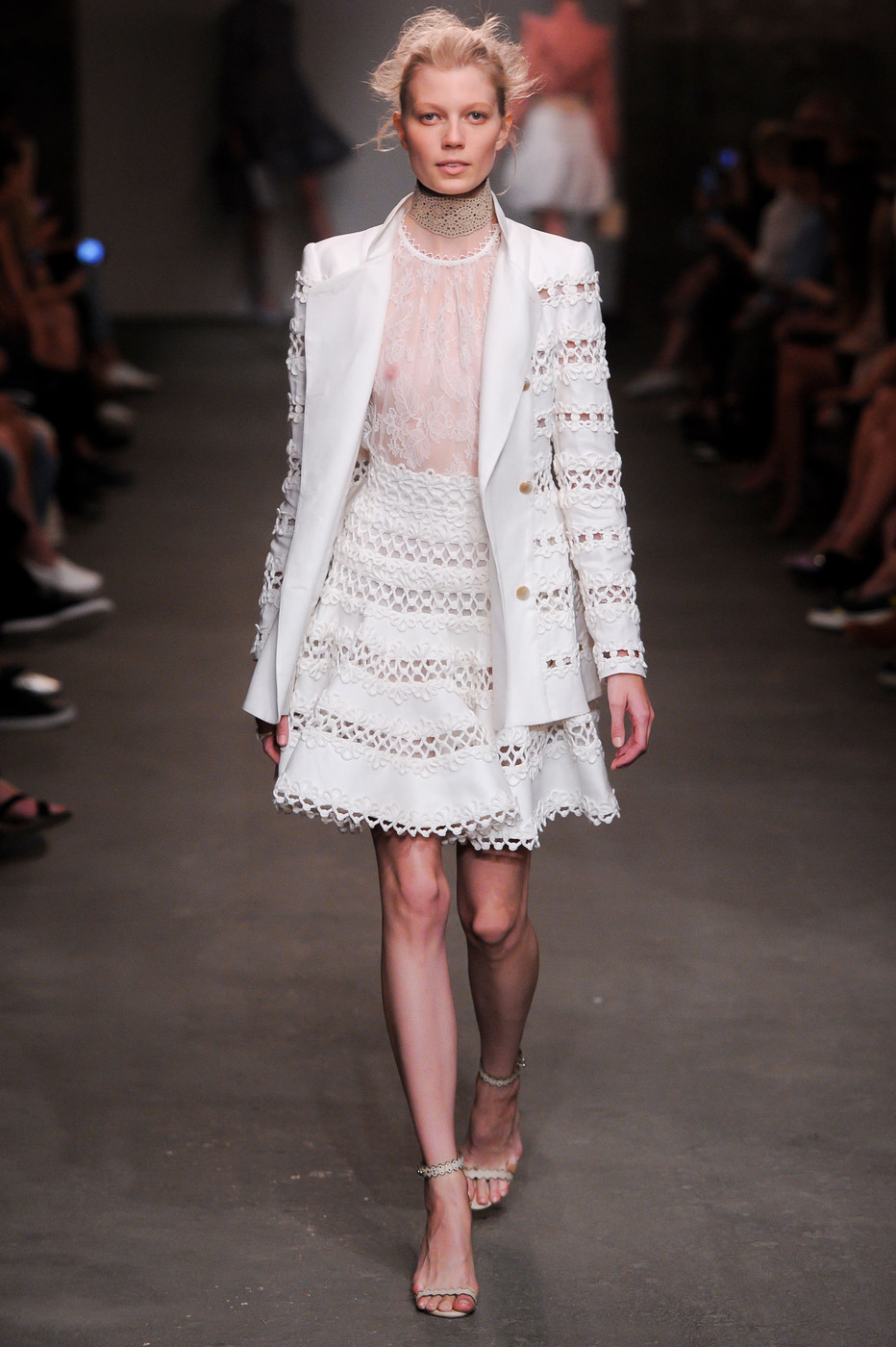 18-New York Spring 2016 - Zimmermann-This Is Glamorous