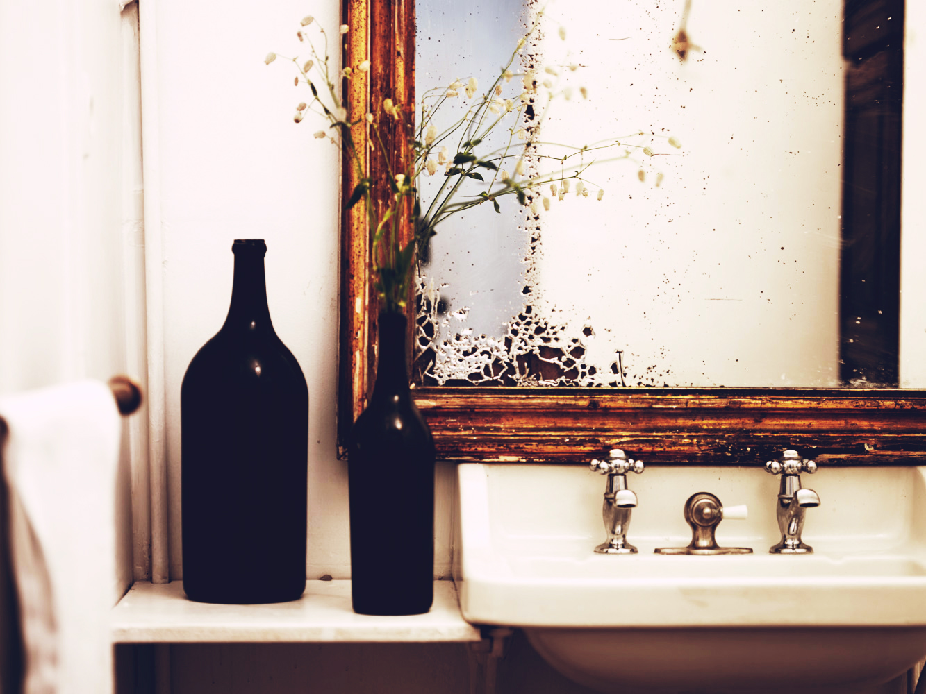 AdobeBridgeBatchRenameTemp409--At Home With | Marianne Tiegen, Paris-This Is Glamorous