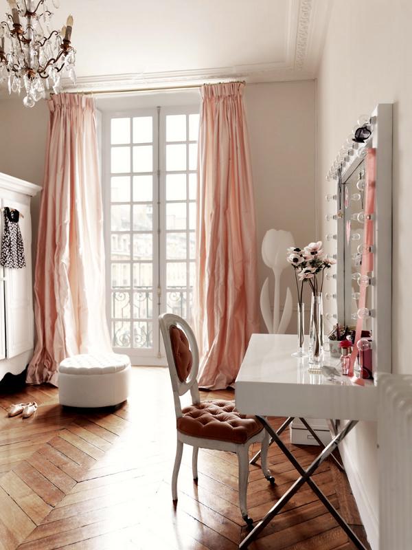 Parisian-Apartment-Marianne-Tiegen-08-1-Kindesign