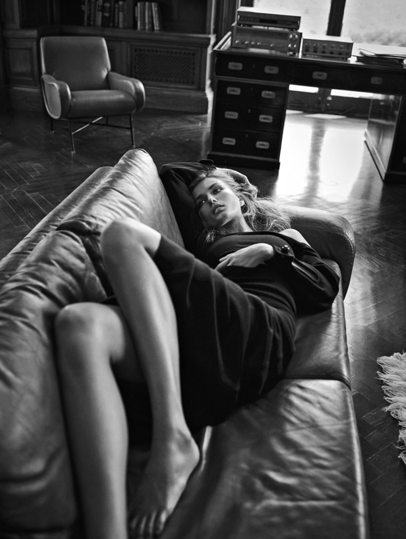 04--Andreea Diaconu by Lachlan Bailey-Andreea-Diaconu-by-Lachlan-Bailey-2-This Is Glamorous