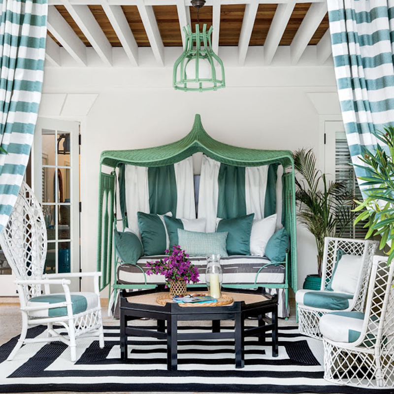 Design Inspiration: Outdoor Decorating with Stripes
