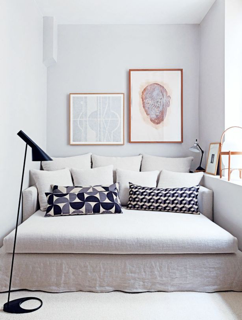 Décor: An elegant 19th Century apartment in Lyons