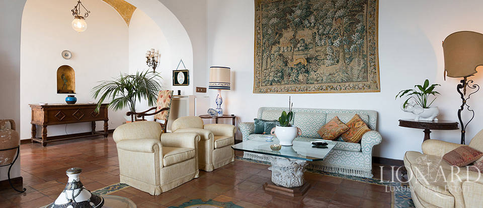 Décor Inspiration: A magical villa in Capri
