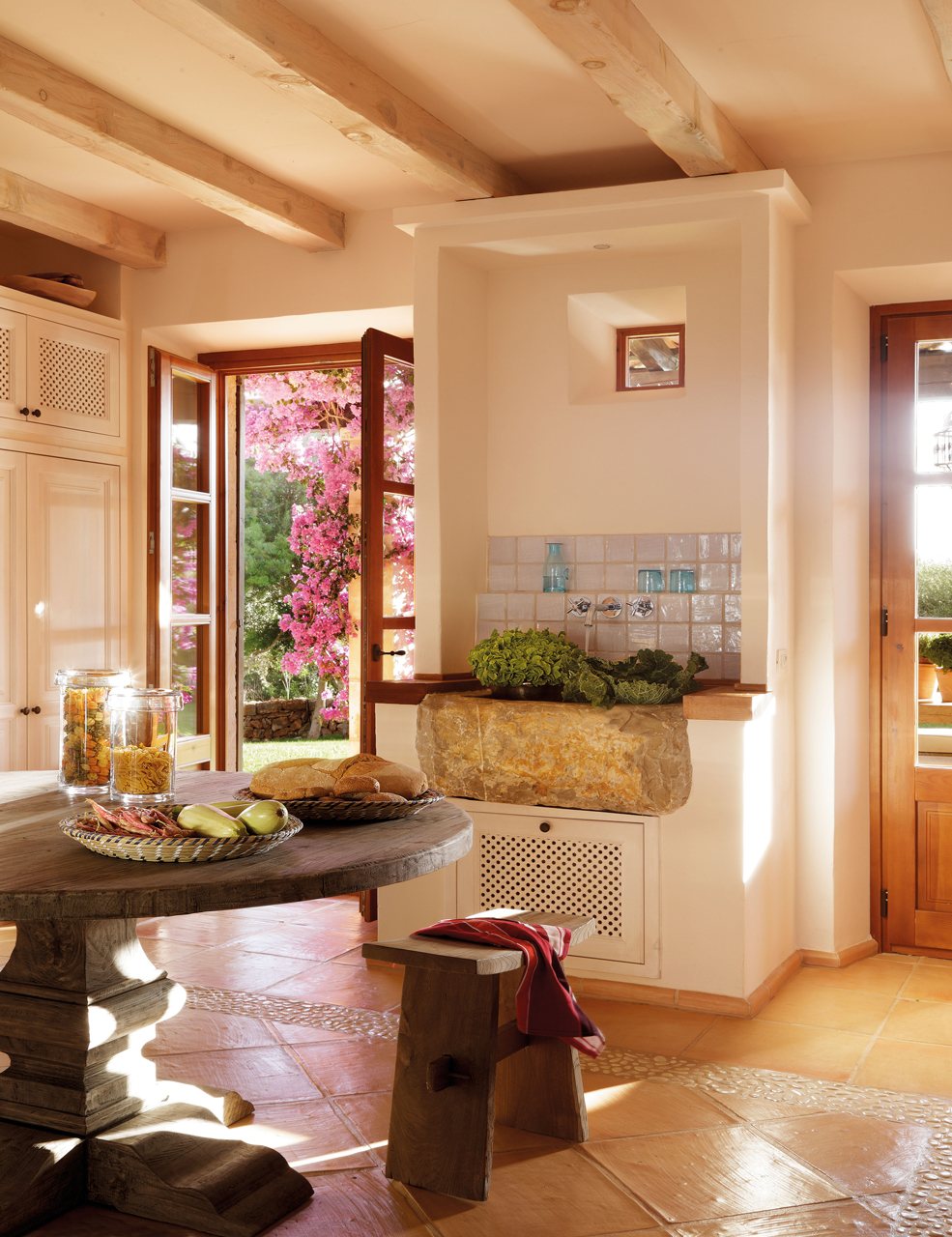 Décor Inspiration : An Apartment in Mallorca, Spain
