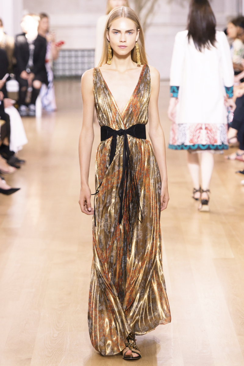 Runway: Oscar de la Renta Spring 2017