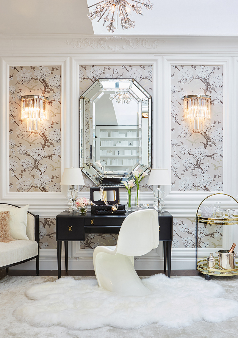 Décor Inspiration: Chanel Boutique in Bergdorf Goodman, New York