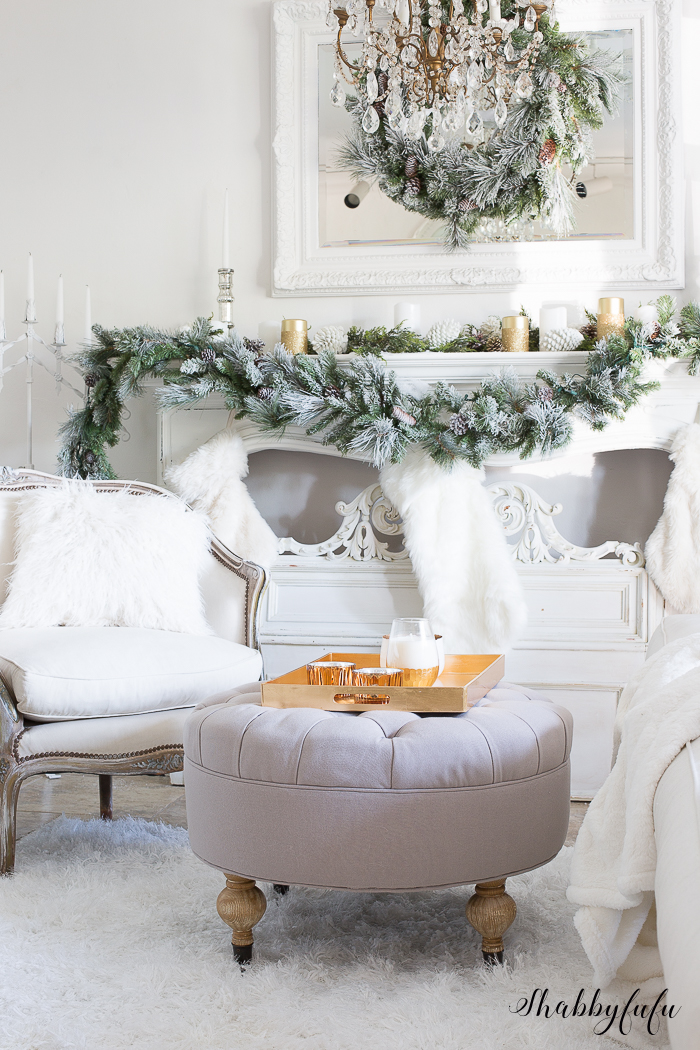 A Festive Slideshow: 13 Images of Perfect Holiday Inspiration