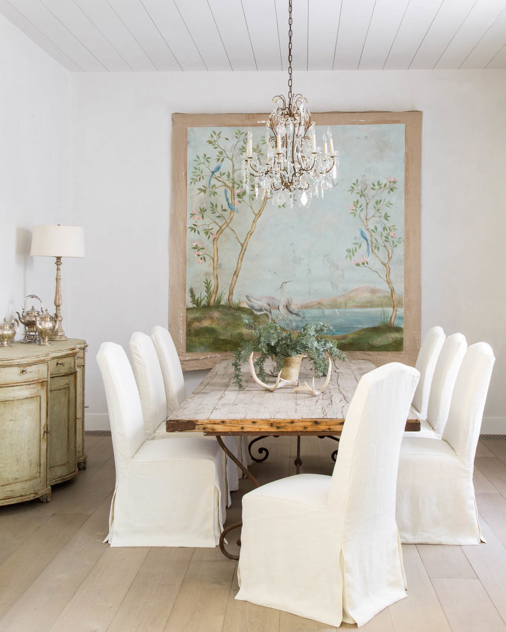 Décor Inspiration | A Californian Home Decorated in Elegant Neutrals