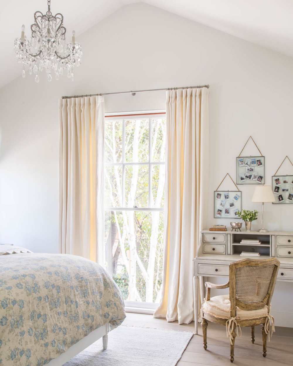 Décor Inspiration | A Californian Home Decorated in Elegant Neutrals