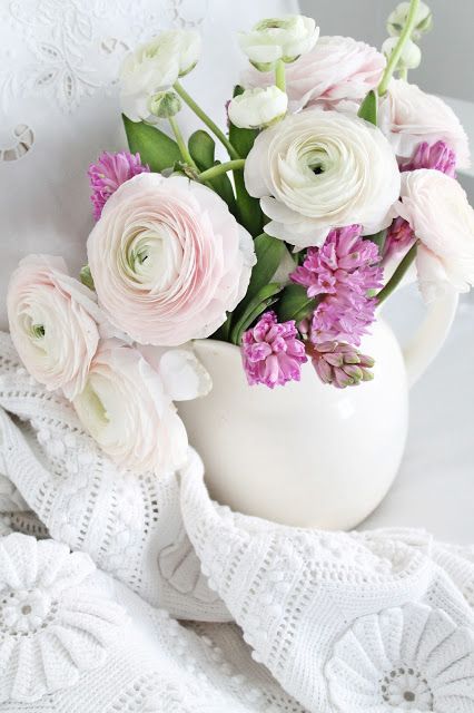 Décor Inspiration | A Beautifully Styled White Home in Norway