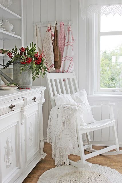 Décor Inspiration | A Beautifully Styled White Home in Norway
