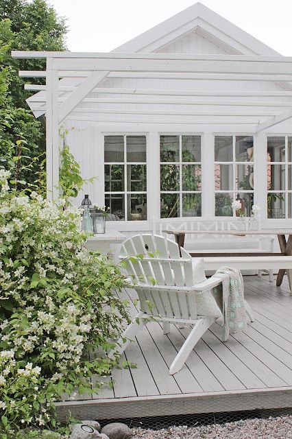 Décor Inspiration | A Beautifully Styled White Home in Norway