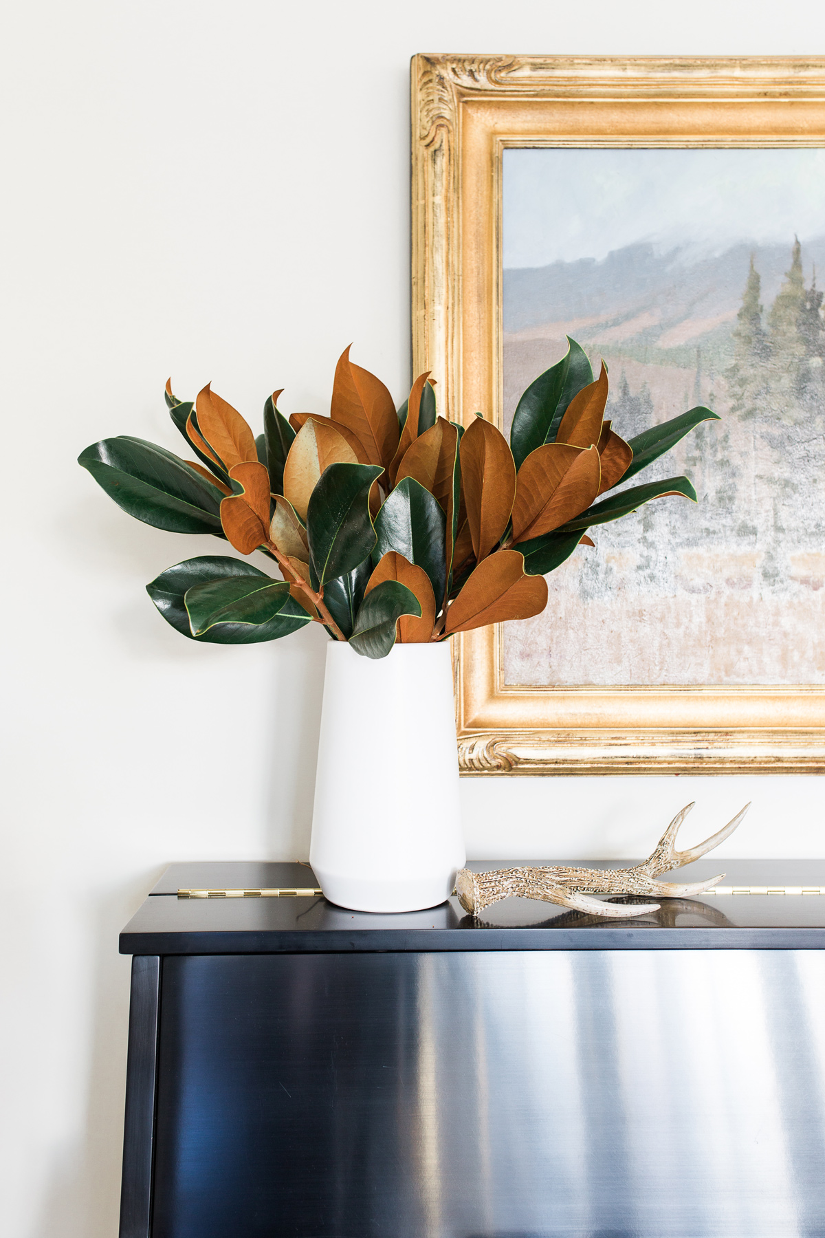Décor Inspiration | An exquisitely detailed living space by Studio McGee