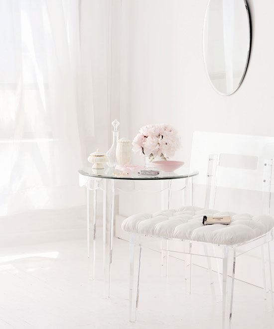 {decor inspiration | spring things : light & lucite}