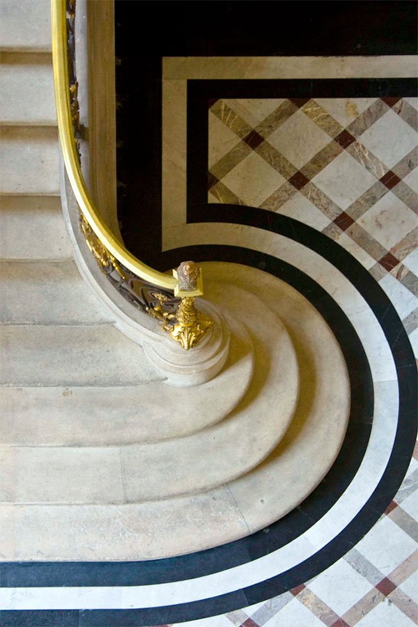 {colour inspiration : shades of sea & smokey topaz}