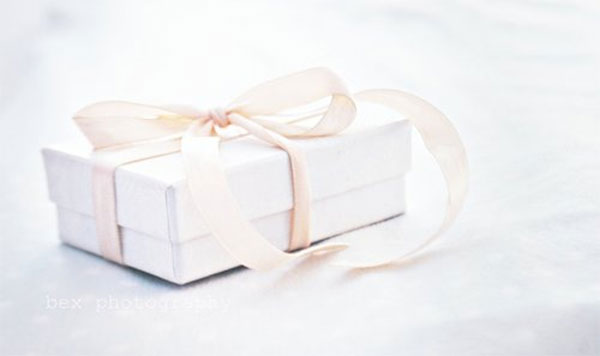 {colour inspiration : shades of sea & smokey topaz}