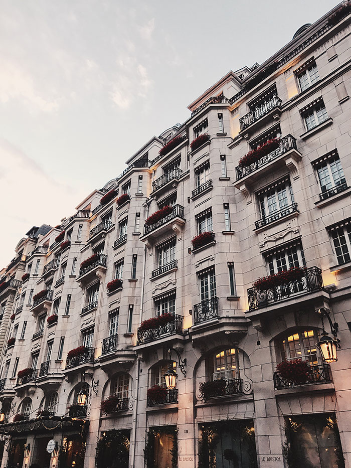 Travel Guide | Paris en Août / Paris in August: 3 Museum Exhibitions to See