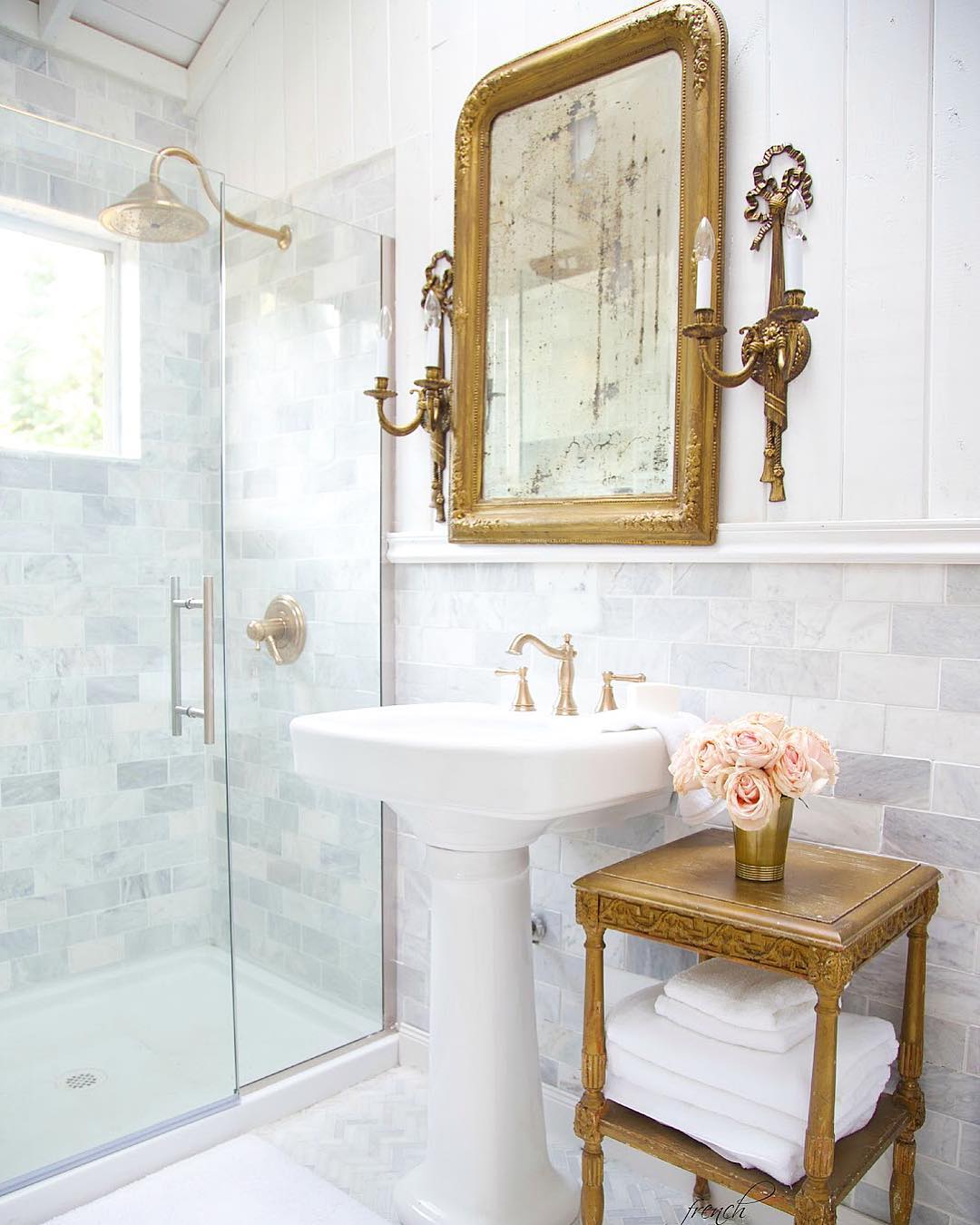 At Home | Décor Inspiration: Perfectly Pretty Powder Rooms