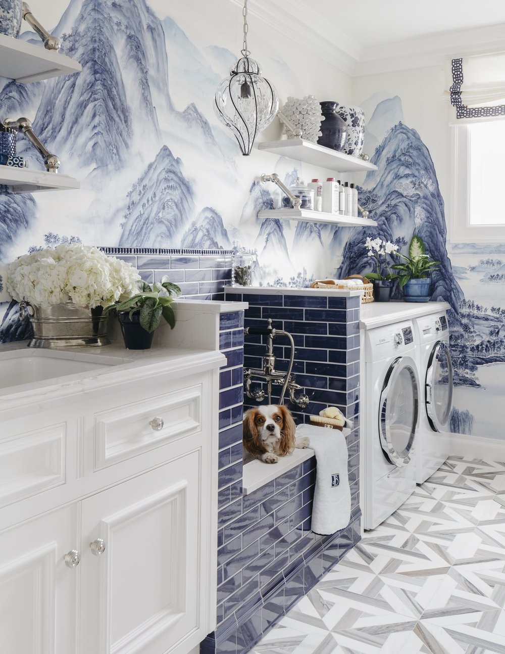 Décor Inspiration: The Chicest Laundry Room Ever